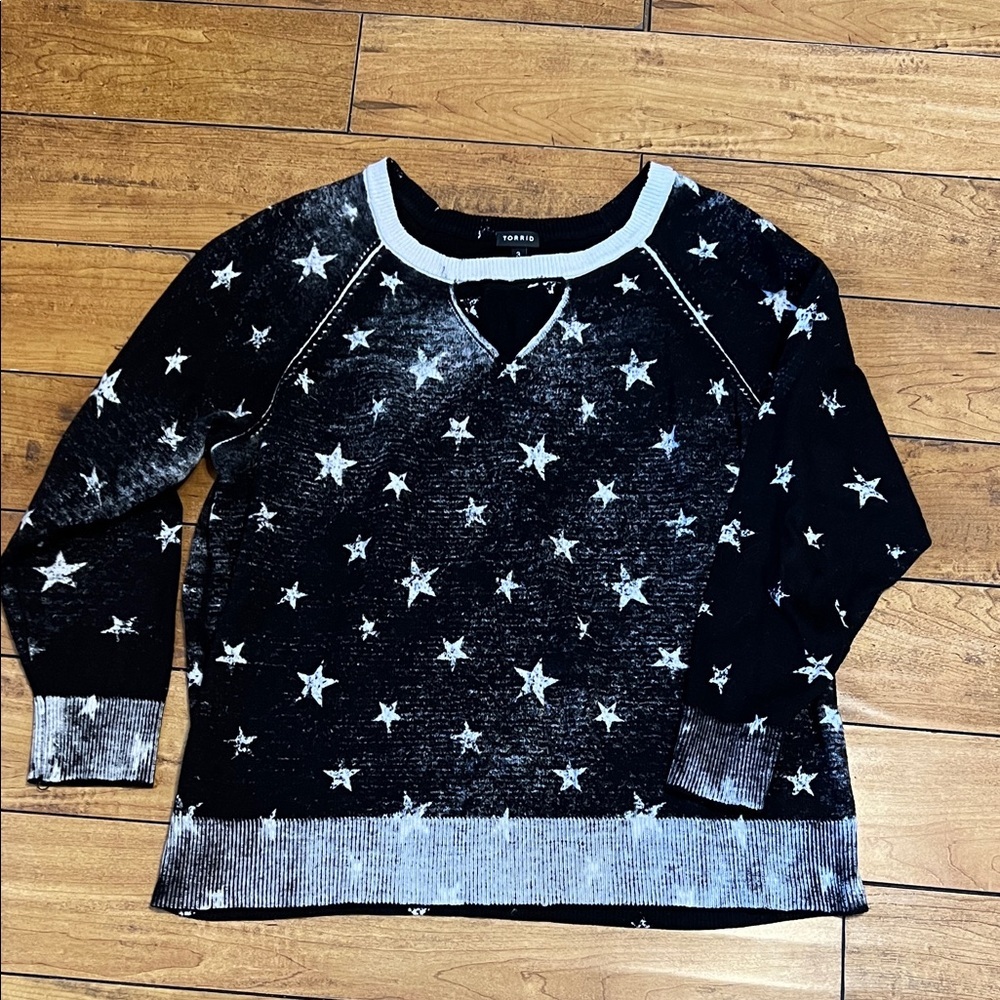 Torrid Black and White Star Pattern Sweater